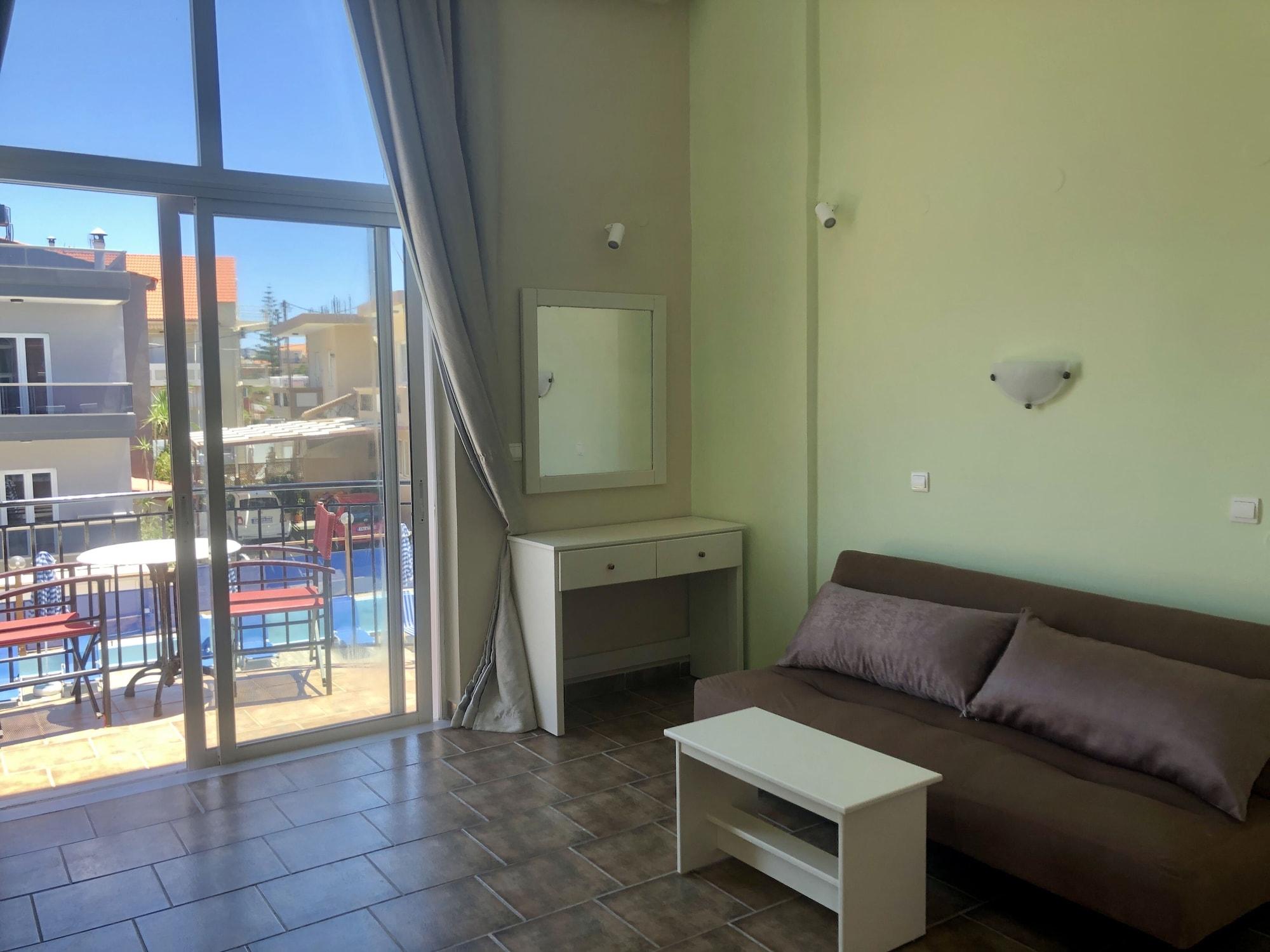 Epis Hotel Agia Marina  Exterior photo
