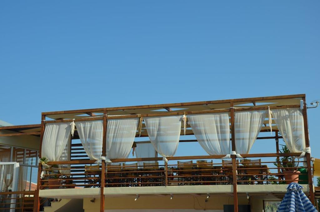 Epis Hotel Agia Marina  Exterior photo